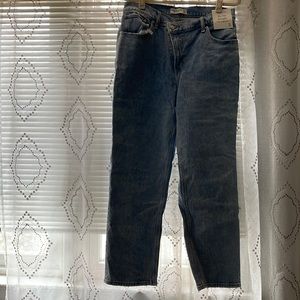 Abercrombie 90s Ultra High Rise straight jeans - Never Worn!
